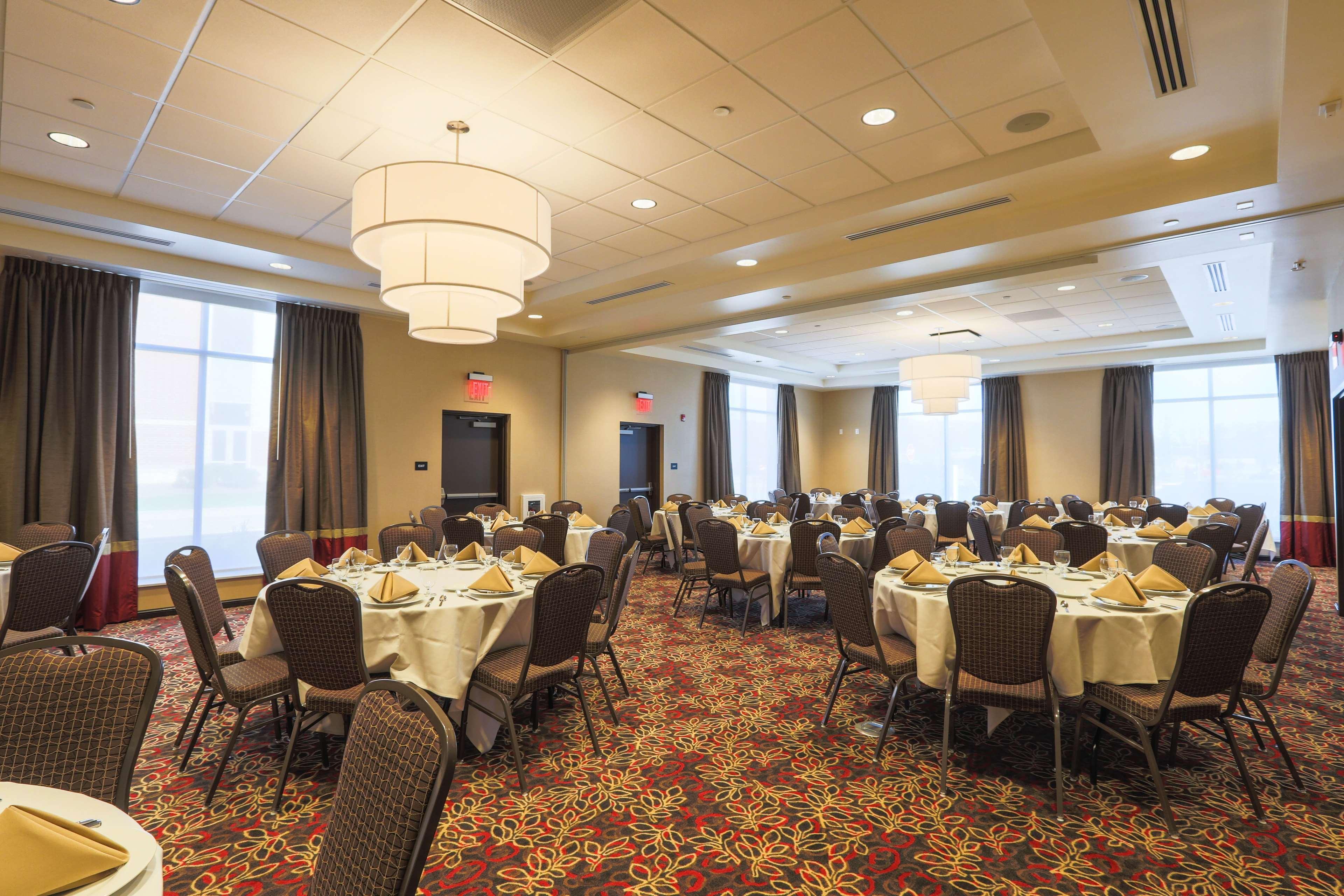 Hilton Garden Inn Indiana at IUP Exterior foto